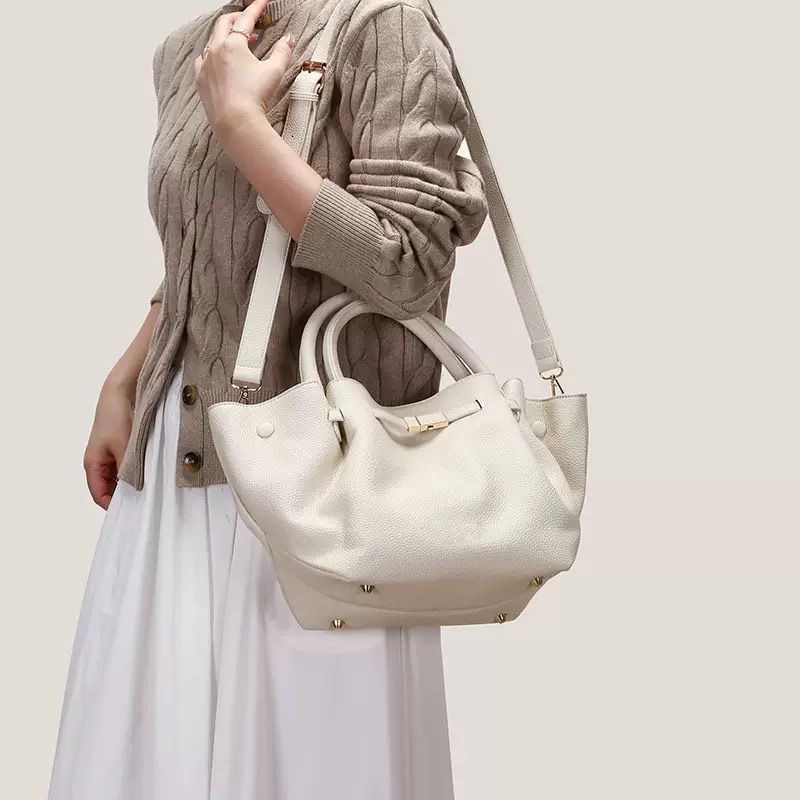 Quality leather bag