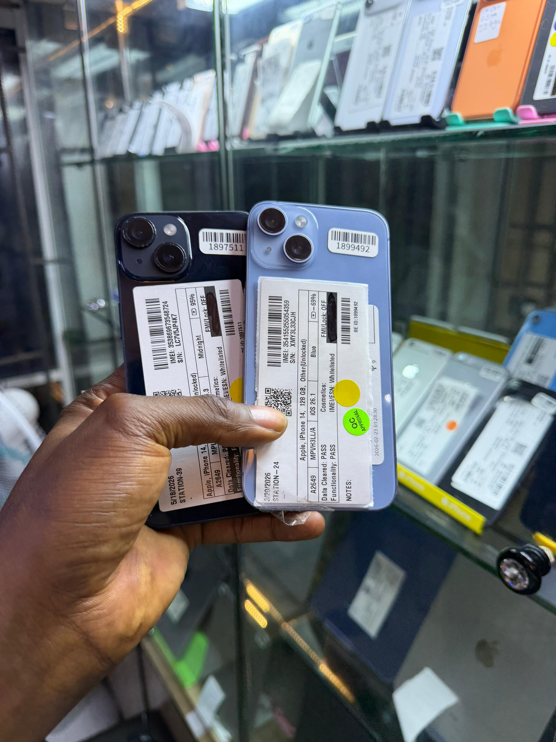 All iPhones, Single orders